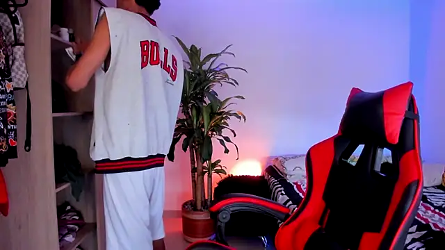 aldrinwhite online show from 03.03.26