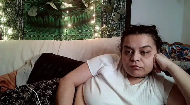 smathydeez69 online show from 02.26.25