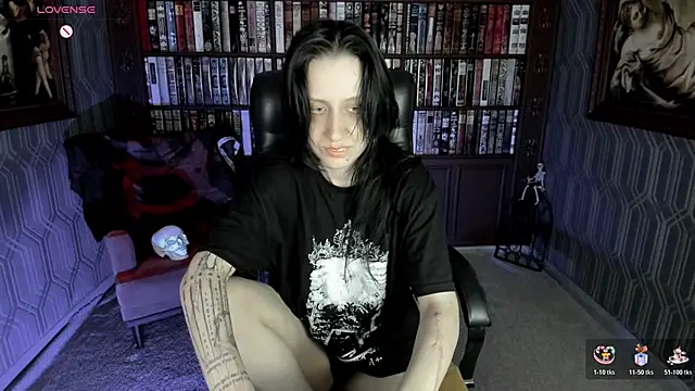 Medusa  Gorgona online show from 03.21.26