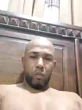 Frankie0880 online show from 01.04.25