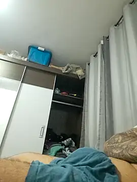 Snapshot of novinho21_062 chatting on 10.23.25 novinho21 062 online show from 10.23.25