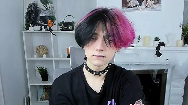 Justin Care online show from 10.28.25