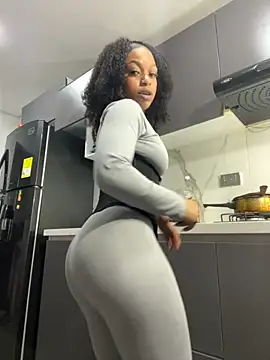 Snapshot of Melany_Williams chatting on 10.09.25 Melany Williams online show from 10.09.25