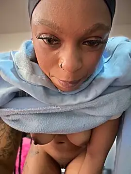 Snapshot of Melany_Williams chatting on 11.08.25 Melany Williams online show from 11.08.25