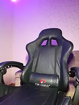 DanaWard online show from 02.11.25