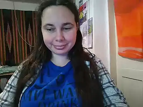 Cora Maro online show from 10.10.25