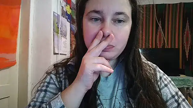 Cora Maro online show from 10.29.25