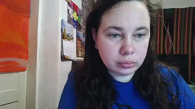 Cora Maro online show from 02.12.26