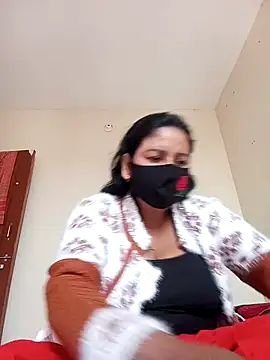 Neha-Roy online show from 12.25.24