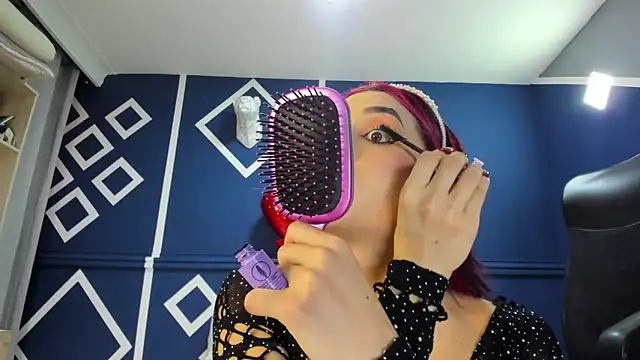 Snapshot of charolbruce_1 chatting on 02.20.25 charolbruce 1 online show from 02.20.25