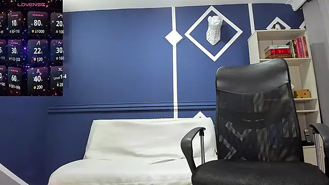 Snapshot of charolbruce_1 chatting on 03.14.25 charolbruce 1 online show from 03.14.25