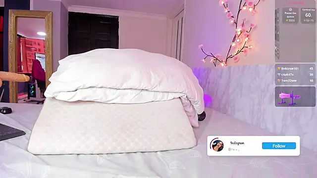 charolbruce 1 online show from 01.05.26