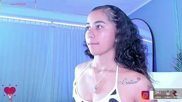 Snapshot of Ammy_nova chatting on 10.02.25 Ammy nova online show from 10.02.25