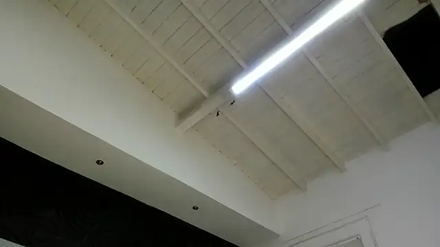 AbigailWilliams  online show from 10.14.25