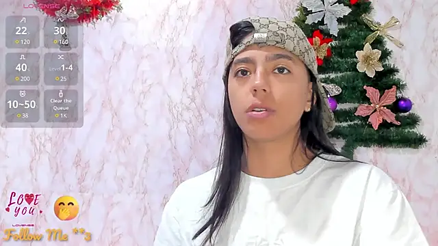BarbieHotLaura online show from 12.14.24