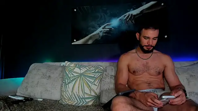 Snapshot of Crhis_N_Derek chatting on 02.15.25 Crhis N Derek online show from 02.15.25