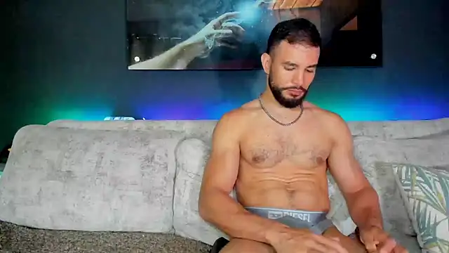 Snapshot of Crhis_N_Derek chatting on 02.16.25 Crhis N Derek online show from 02.16.25