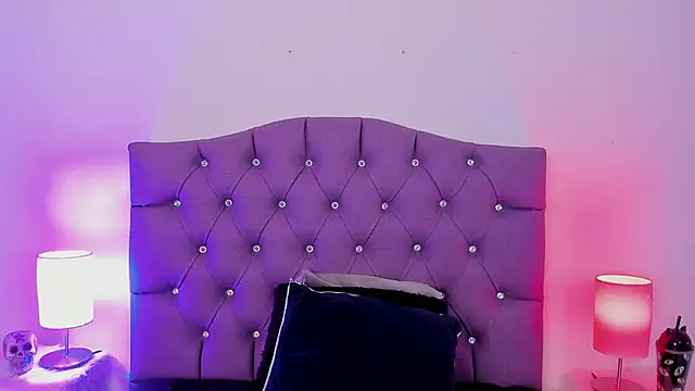 Nyx nayla online show from 01.06.25
