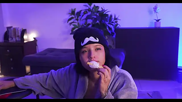 LorenRosse online show from 01.05.25