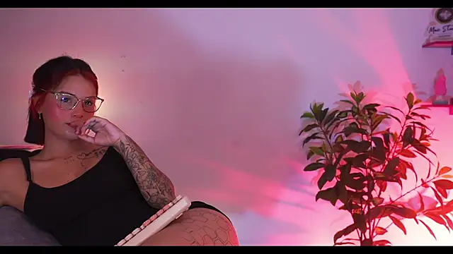 LorenRosse online show from 01.07.25