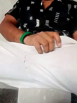 Snapshot of INDIANBOY7439 chatting on 02.01.26 INDIANBOY7439 online show from 02.01.26