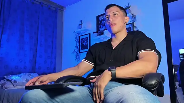 ThomsEvery  online show from 11.13.25