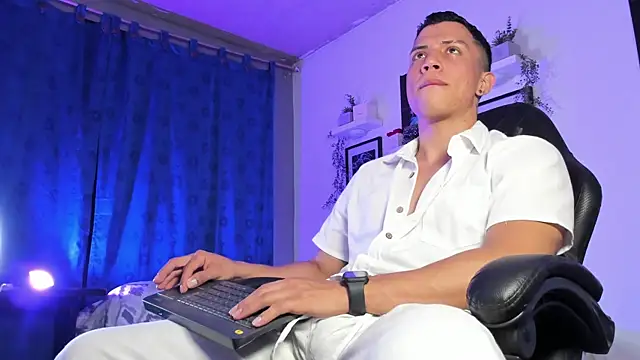 ThomsEvery  online show from 12.01.25