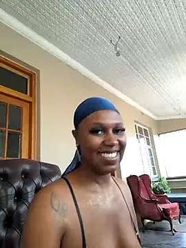 YourDreamLady22 online show from 02.01.25