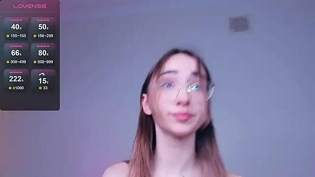 Snapshot of PollyBeev chatting on 01.31.25 PollyBeev online show from 01.31.25