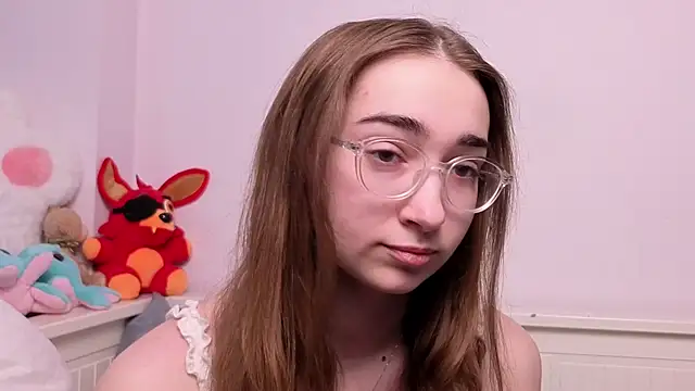 PollyBeev online show from 06.06.26