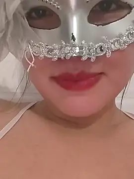 Snapshot of girldam95 chatting on 02.22.26 girldam95 online show from 02.22.26