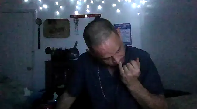 Buffshagswell online show from 03.05.25