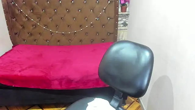 Angelchristix online show from 01.18.25