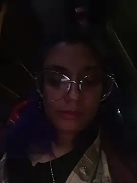 yukki kuran online show from 10.30.25