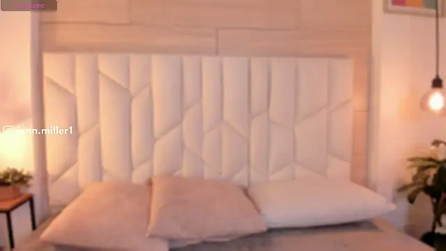 Jennmiiller  online show from 04.07.26