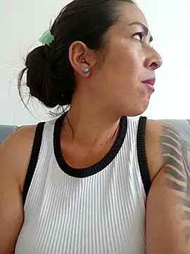 MARIANA-12  online show from 02.26.25