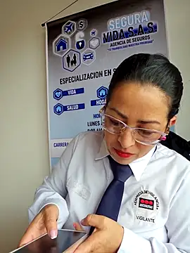 MARIANA-12  online show from 10.18.25