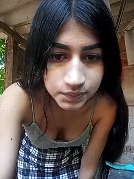 Julix A online show from 12.01.24