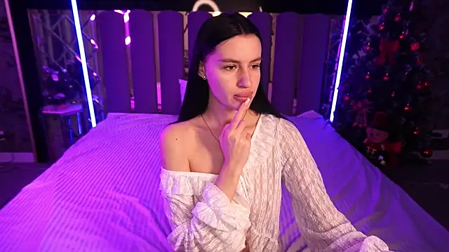 Snow WhiteeeX online show from 01.13.26