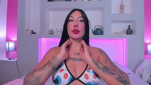 AnnieSkov online show from 01.08.25