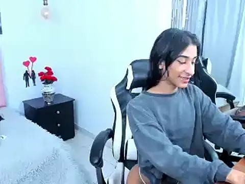 SofiaNaugthyxTS online show from 03.15.25