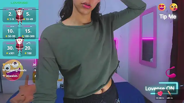 Amber hot22 online show from 12.22.24