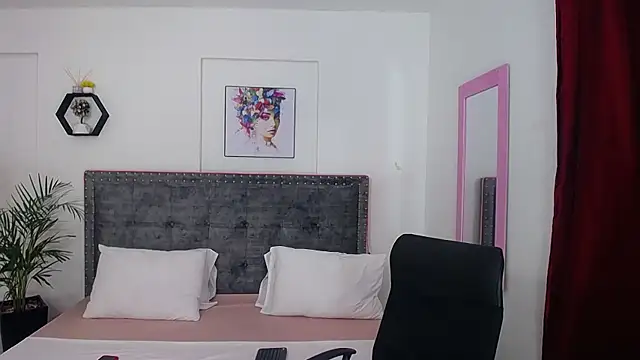 Amber hot22 online show from 02.05.25
