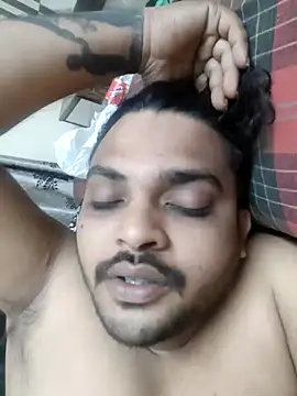 Snapshot of Mr_Handsome_hunk chatting on 12.15.24 Mr Handsome hunk online show from 12.15.24