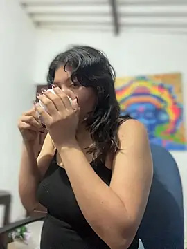 Carlacutte online show from 04.17.26