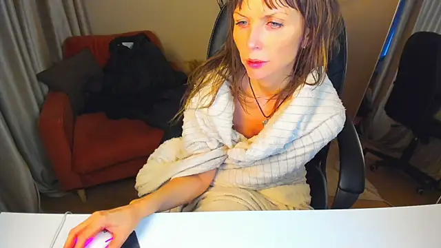 Elizabe th online show from 01.22.25