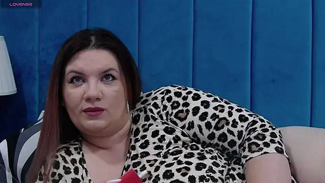 MelanieBrownn online show from 12.22.24
