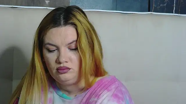 MelanieBrownn online show from 11.29.25