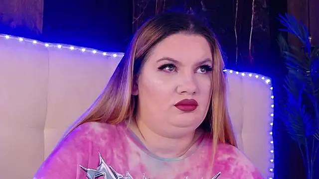 MelanieBrownn online show from 03.04.26