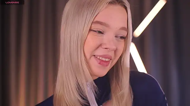  AlinaBailey online show from 01.10.26